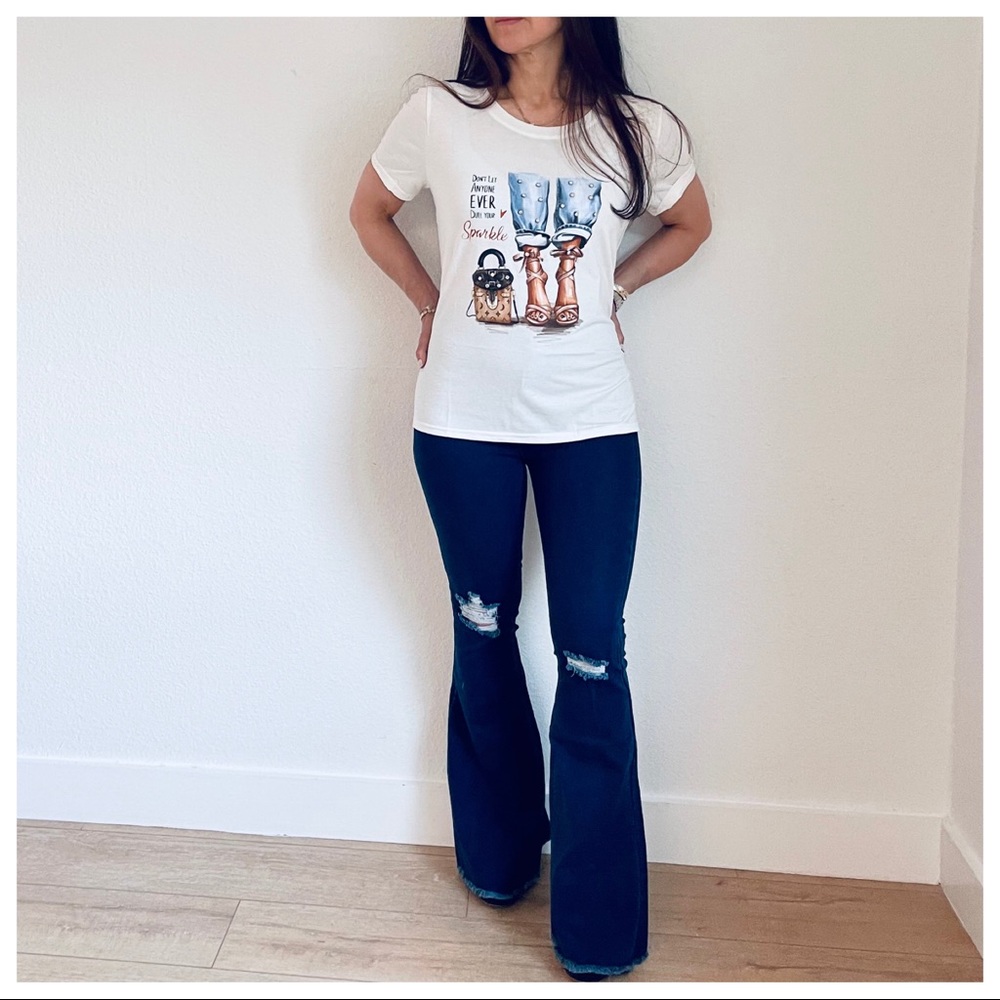 Fabulous chic Graphic Tee with diamonds detail - Picture 3 of 8